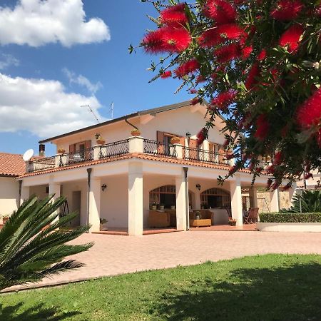 Villa Carmen Con Piscina Syrakus Exterior foto